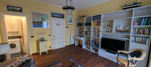 Apartamento de 5 habitaciónes en Camogli, Italy No. 259966 8