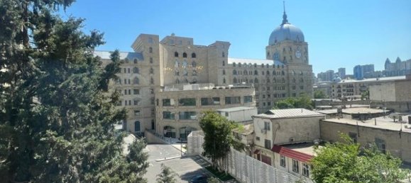 4 bedrooms Apartment in Nasimi, Azerbaijan No. 1833 14