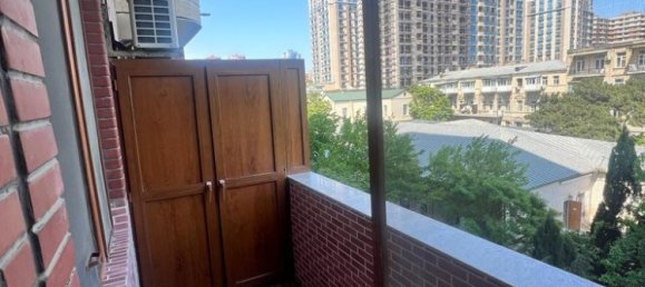 4 bedrooms Apartment in Nasimi, Azerbaijan No. 1833 9