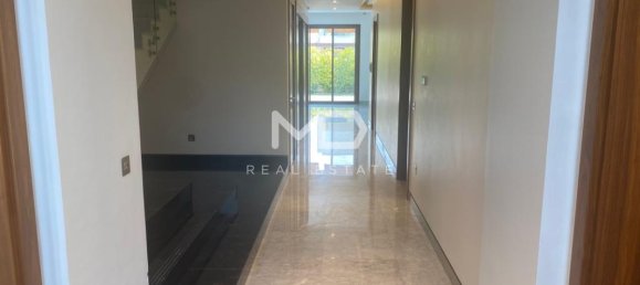 5 bedrooms Villa in Saadiyat Island, UAE No. 47109 12