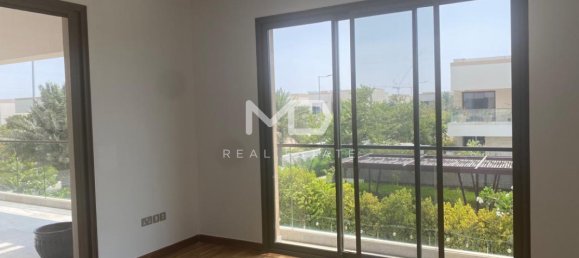 5 bedrooms Villa in Saadiyat Island, UAE No. 47109 8