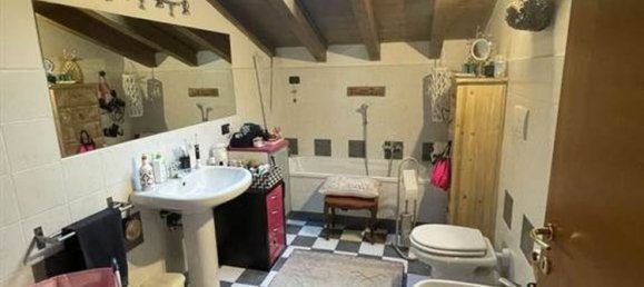 2-Zimmer Wohnung in Curtatone, Italy, Nr. 191983 44