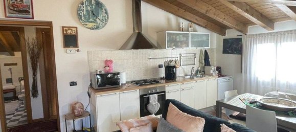 2-Zimmer Wohnung in Curtatone, Italy, Nr. 191983 12