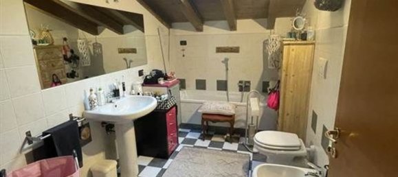 2-Zimmer Wohnung in Curtatone, Italy, Nr. 191983 55