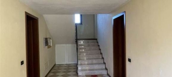 2-Zimmer Wohnung in Curtatone, Italy, Nr. 191983 35