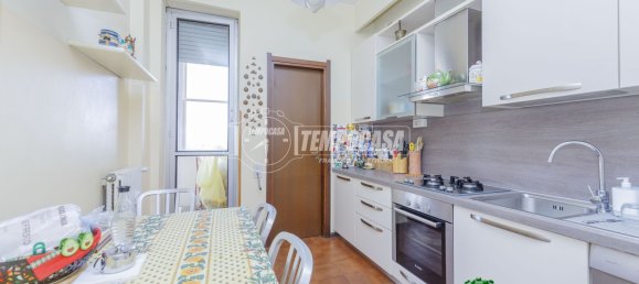 3 chambres Maison à Opera, Italy No. 378248 11