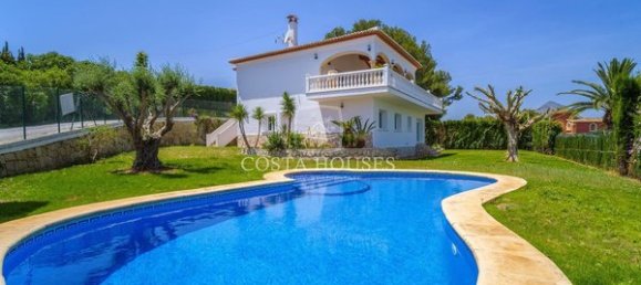 Дом с 4 спальнями в Аликанте, Испания № 32721 5