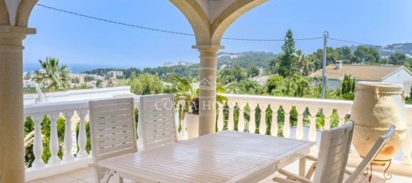 Дом с 4 спальнями в Аликанте, Испания № 32721 6