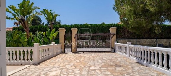 Дом с 4 спальнями в Аликанте, Испания № 32721 10