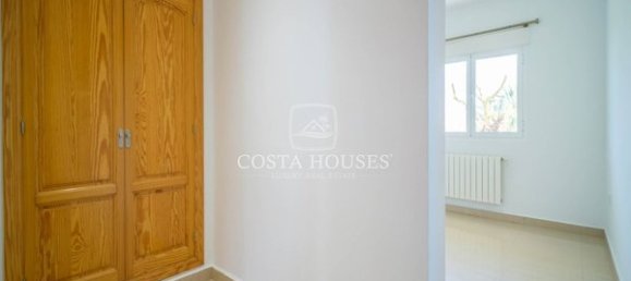 Дом с 4 спальнями в Аликанте, Испания № 32721 22