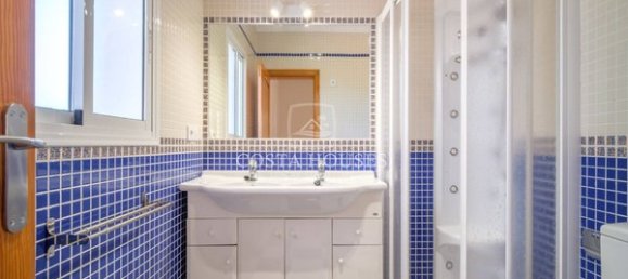 Дом с 4 спальнями в Аликанте, Испания № 32721 32