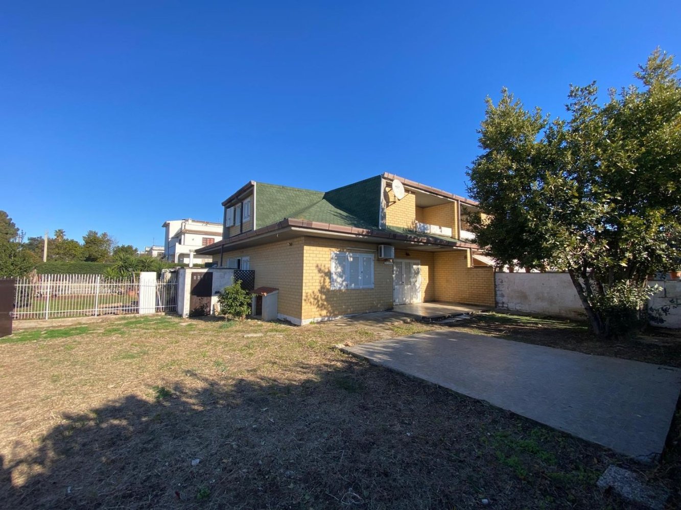 4غرفة فيلا في Ardea, Italy رقم 172737