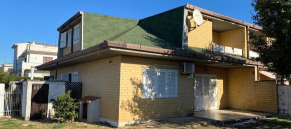 4غرفة فيلا في Ardea, Italy رقم 172737 3