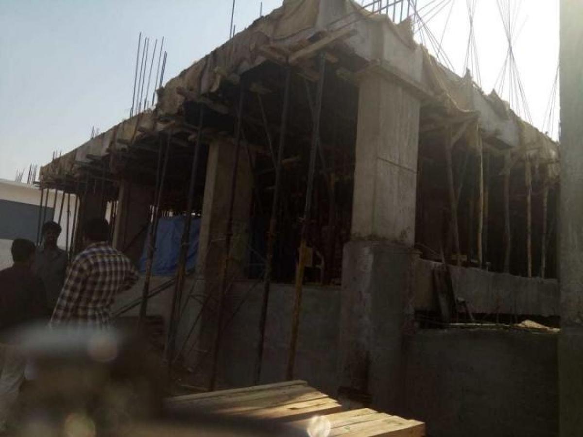 2 bedrooms House in Hyderabad, India No. 22129