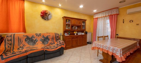 Apartamento de 5 divisões em Belpasso, Italy N.º 291048 2