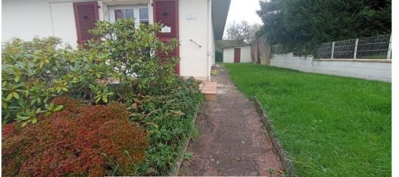 2 bedrooms House in Hirson, France No. 245413 6