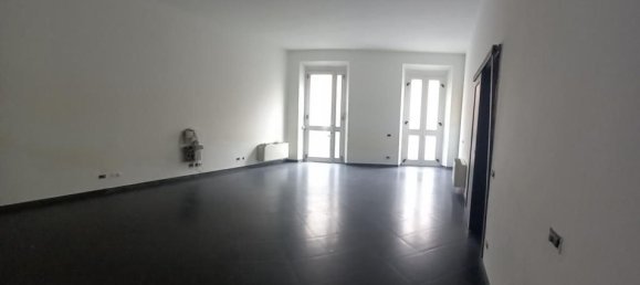 170m² Office in Cremona, Italy No. 70878 3