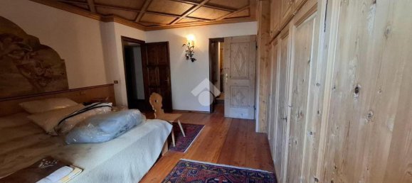 Вилла с 5 комнатами в Лонгароне, Италия № 32150 13