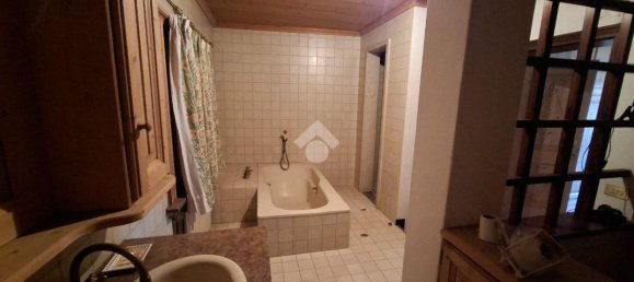 Вилла с 5 комнатами в Лонгароне, Италия № 32150 17