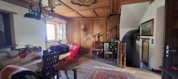 Вилла с 5 комнатами в Лонгароне, Италия № 32150 15