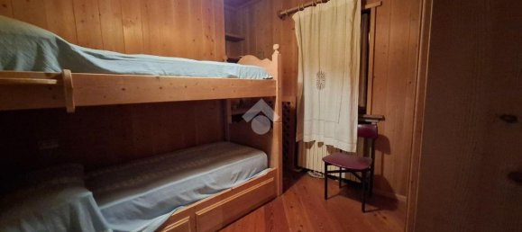 Вилла с 5 комнатами в Лонгароне, Италия № 32150 14