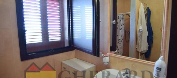 Вилла с 5 комнатами в Вогьера, Италия № 162743 10