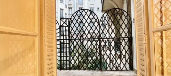 Apartamento de 2 dormitorios en Paris, France No. 167594 3