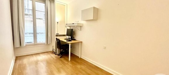 Apartamento de 2 dormitorios en Paris, France No. 167594 8