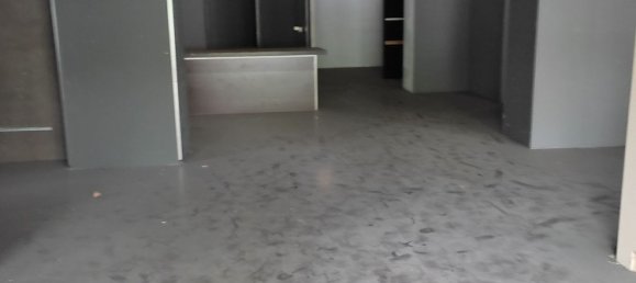 Gewerbliche Immobilie in Padua, Italy 285m², Nr. 227942 5
