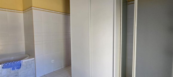 2 bedrooms House in Pezenas, France No. 309051 9