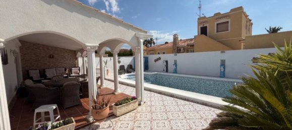 3 Schlafzimmer Villa in Elda, Spain, Nr. 176066 5
