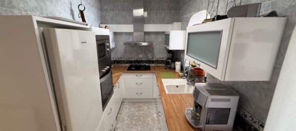 3 Schlafzimmer Villa in Elda, Spain, Nr. 176066 12