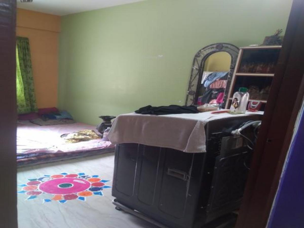 2 bedrooms House in Kolkata, India No. 25486