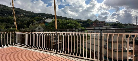 3 bedrooms Apartment in Rapallo, Italy No. 374461 10