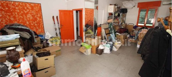 5-Zimmer Haus in Sassuolo, Italy, Nr. 345938 8
