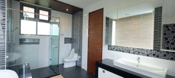 4 Schlafzimmer Villa in Prawet, Thailand, Nr. 62711 7