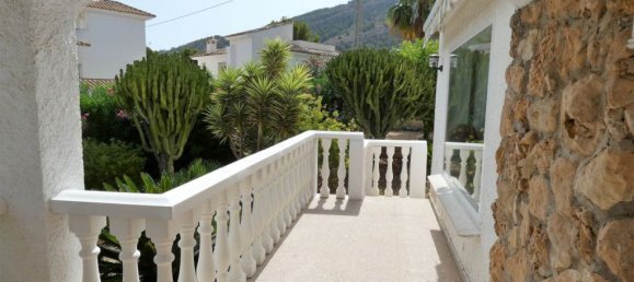 3 bedrooms Villa in Albir, Spain No. 8779 16
