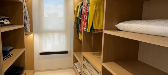 4 bedrooms Villa in Estepona, Spain No. 4764 9