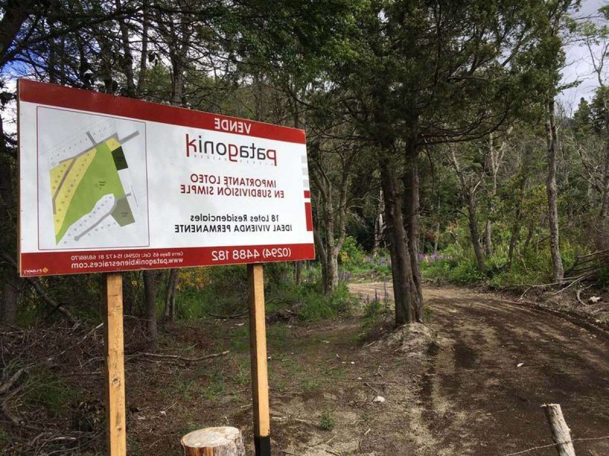 Grundstück in Neuquen, Argentina, Nr. 32659