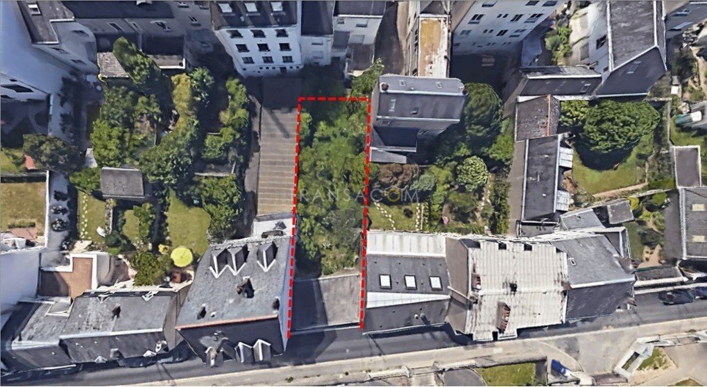 Terrain à Tours, France No. 79652