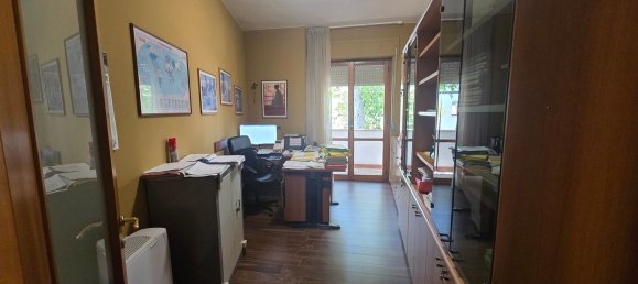 Escritório em Pescara, Italy 210 m² N.º 370442 2