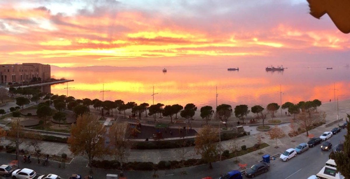 Apartamento de 4 dormitorios en Thessaloniki, Greece No. 1381