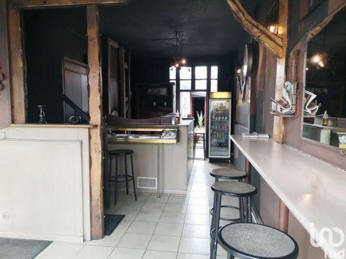 Fabrik in Montdidier, France 70m², Nr. 17345