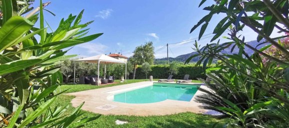 10 rooms Villa in Massarosa, Italy No. 207718 9
