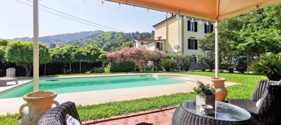 10 rooms Villa in Massarosa, Italy No. 207718 8