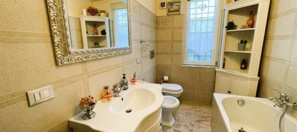 10 rooms Villa in Massarosa, Italy No. 207718 29