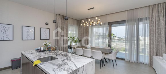 3 bedrooms Apartment in Dubai, UAE No. 28002 4