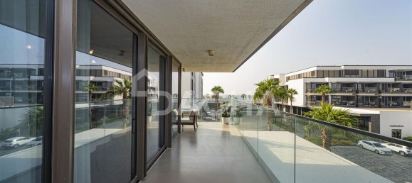 3 bedrooms Apartment in Dubai, UAE No. 28002 6