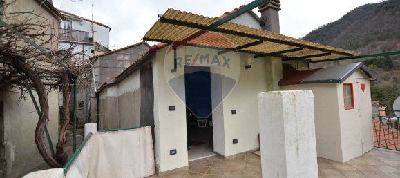 Квартира с 3 комнатами в Савона, Италия № 58076 34