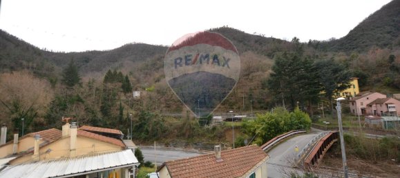 Квартира с 3 комнатами в Савона, Италия № 58076 30